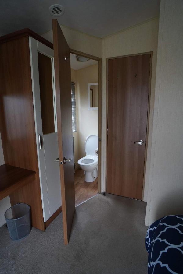 Villa Manor Park Hunstanton Pets Go Free Linen Included Exterior foto