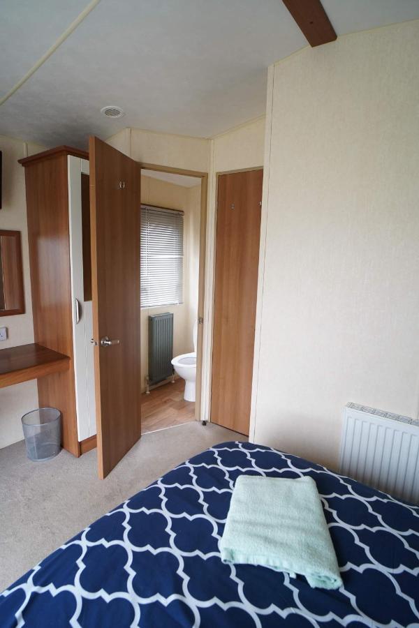 Villa Manor Park Hunstanton Pets Go Free Linen Included Exterior foto