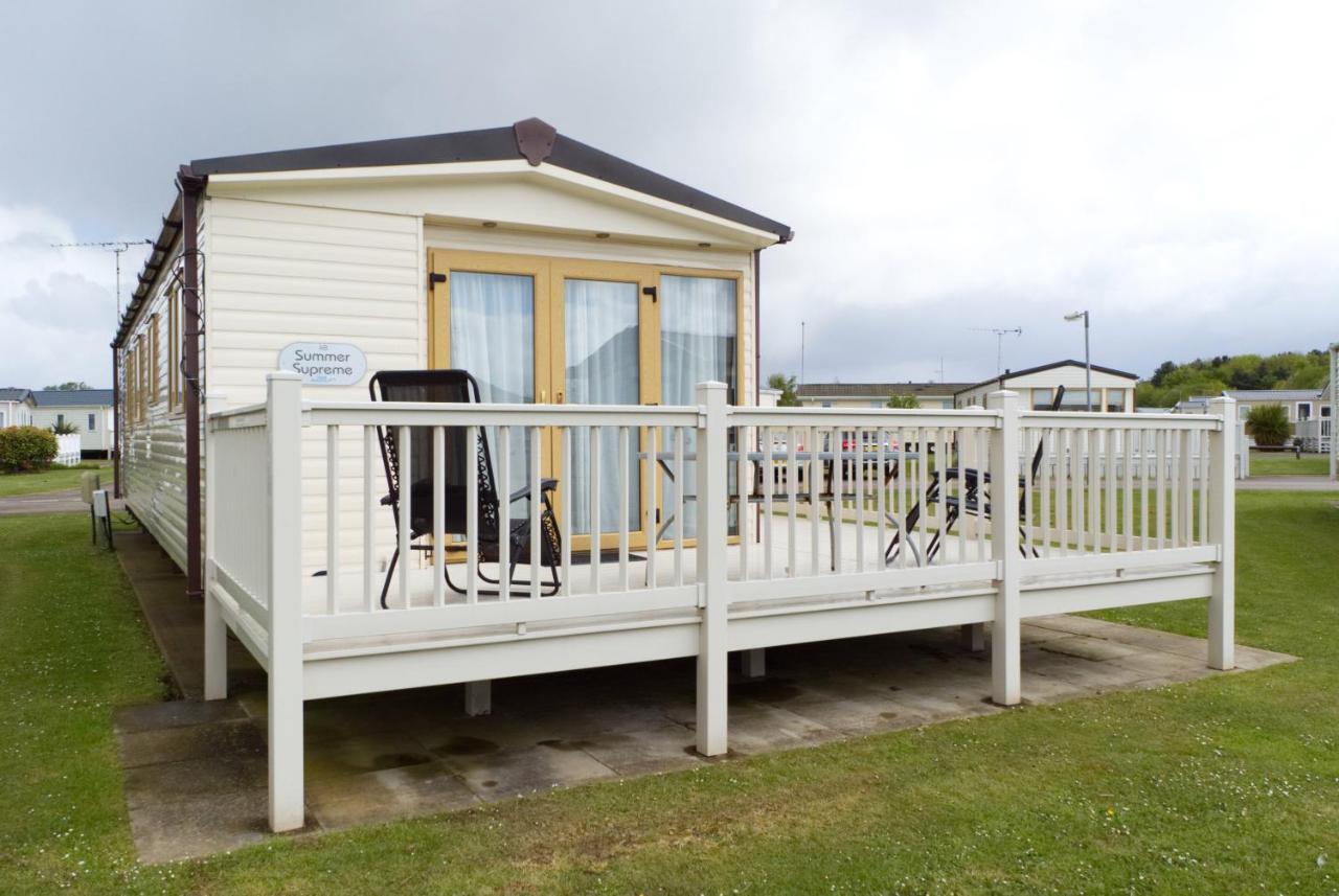 Villa Manor Park Hunstanton Pets Go Free Linen Included Exterior foto